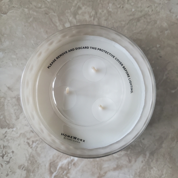 Harry Slatkin Homeworx Marshmallow Woods 14oz Candle - Picture 4 of 4
